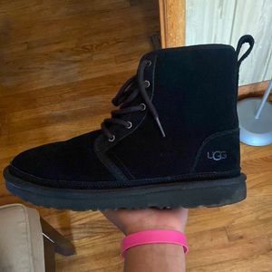 Uggs comfortable winter shoes